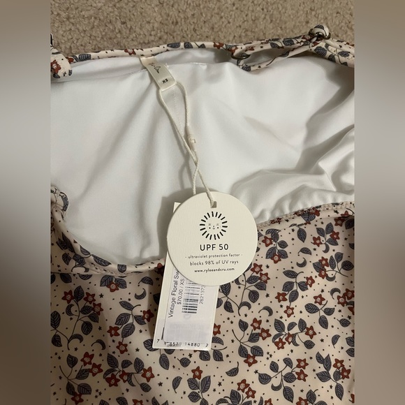 Rylee & Cru vintage floral swimsuit size XS - Picture 2 of 4
